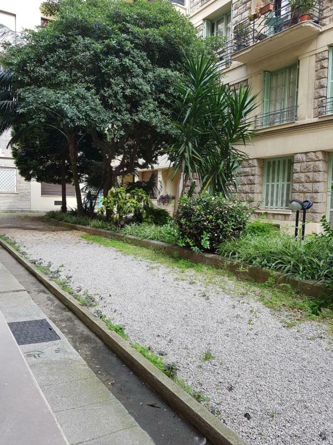 Apartment proche mer Nice Buitenkant foto