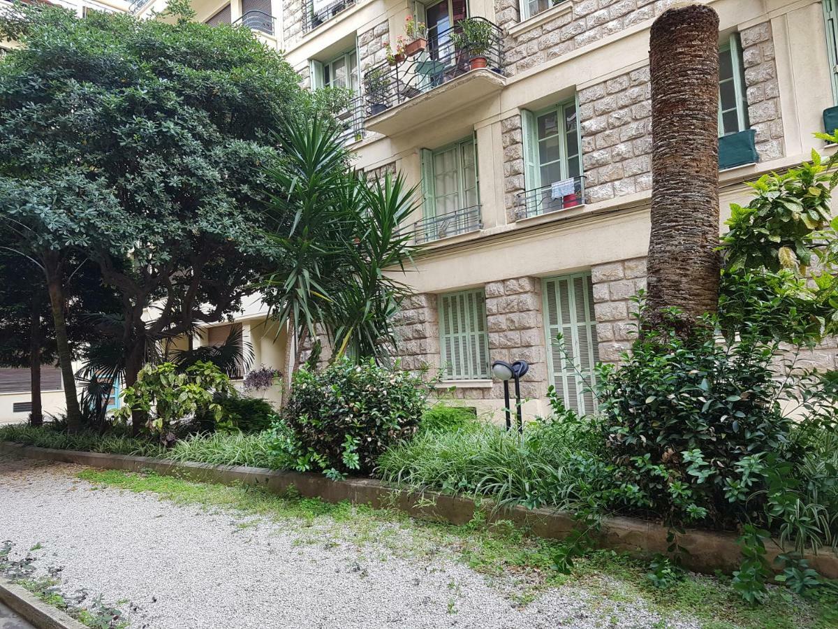 Apartment proche mer Nice Buitenkant foto